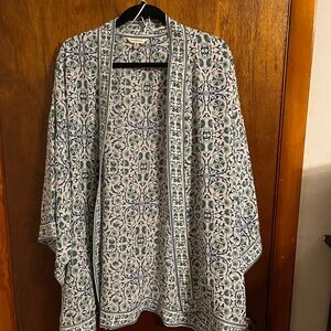 Max Studio Blue and Green Patterned Cape